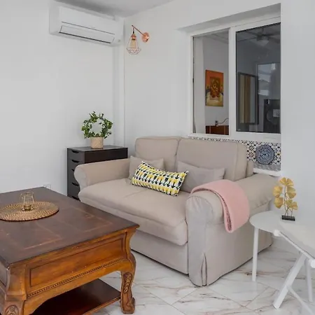 Coastal Calm, 2br With Seaview Fuengirola