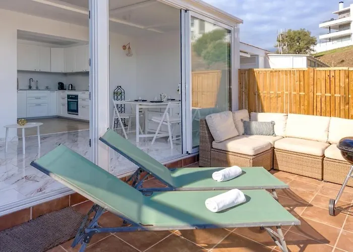 Coastal Calm, 2br With Seaview *