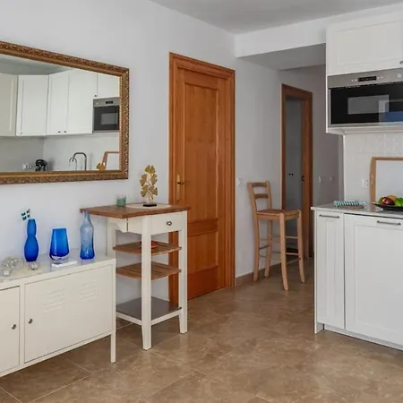 Coastal Calm, 2br With Seaview